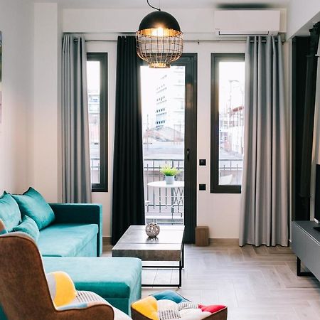 Volos Suites Center Bagian luar foto